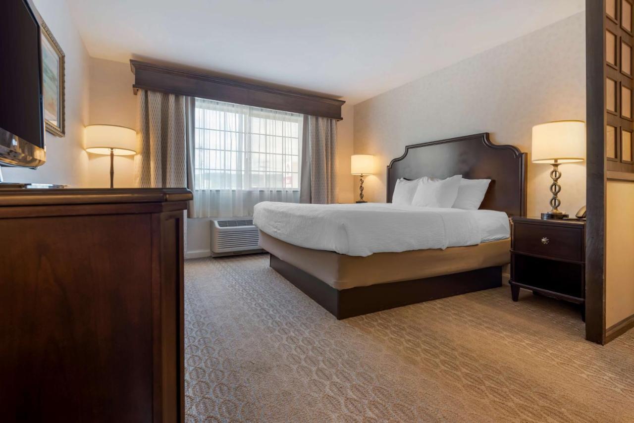 Best Western Plus Vineyard Inn And Suites Пен Ян Екстериор снимка