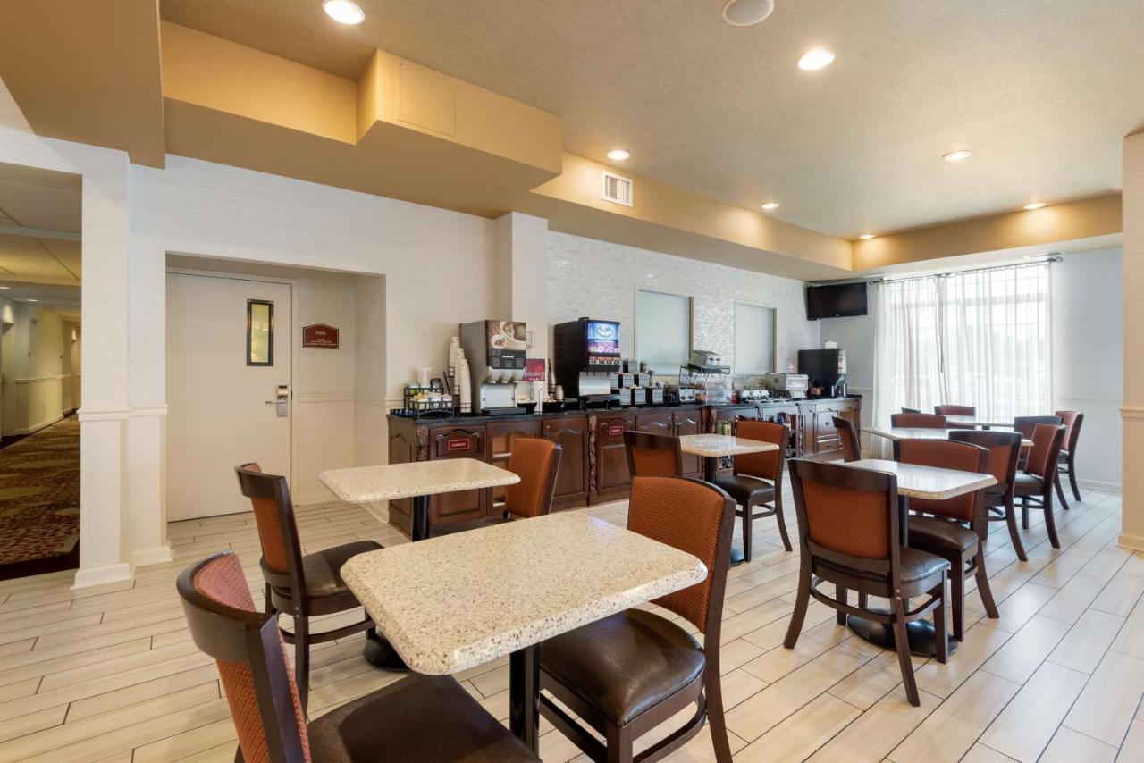 Best Western Plus Vineyard Inn And Suites Пен Ян Екстериор снимка