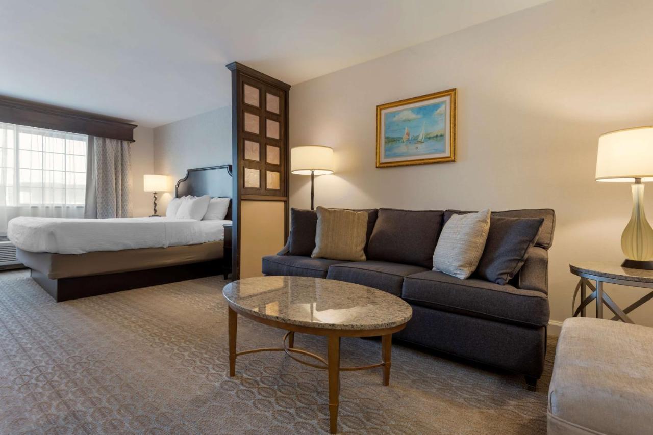 Best Western Plus Vineyard Inn And Suites Пен Ян Екстериор снимка